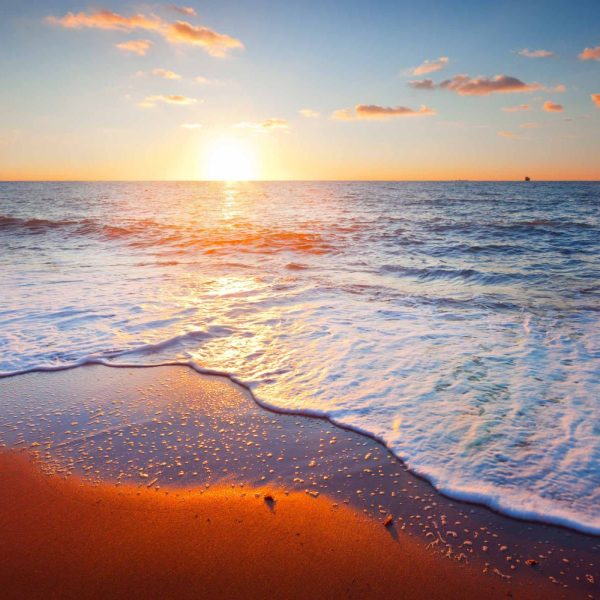 Golden-Beach-2880x1800